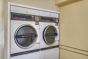 Venus 108 1 Bedroom Condo by Redawning