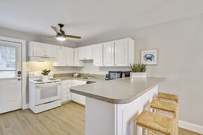 Venus 108 1 Bedroom Condo by Redawning