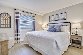 Venus 108 1 Bedroom Condo by Redawning