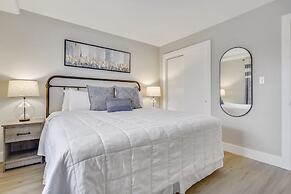 Venus 108 1 Bedroom Condo by Redawning