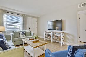 Venus 108 1 Bedroom Condo by Redawning