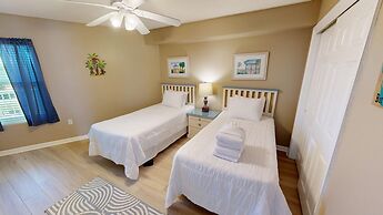 Seacrest 304 is a Gulfview 2 BR on Okaloosa Island by RedAwning