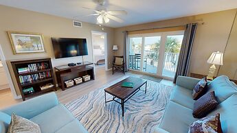 Seacrest 304 is a Gulfview 2 BR on Okaloosa Island by RedAwning