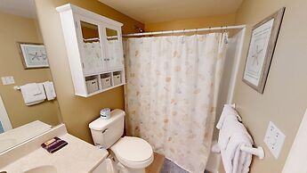Seacrest 304 is a Gulfview 2 BR on Okaloosa Island by RedAwning