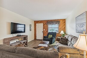 Venus 219 - 2nd Floor 1 BR on Okaloosa Island with easy beach access b