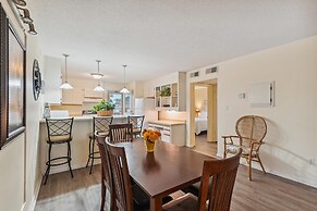 Venus 219 - 2nd Floor 1 BR on Okaloosa Island with easy beach access b