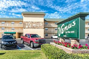 Venus 201 - 2nd Floor 2 BR Sleeps with Gulf Access on Okaloosa Island 