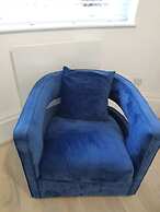 Lux Kings RD City Centre Studio Apartment Reading