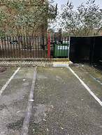 Lux Kings RD City Centre Studio Apartment Reading