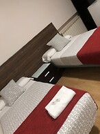 Hostal Village  Multicolor - Adults Only