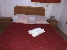 Hostal Village  Multicolor - Adults Only