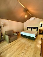 Longosphere Glamping