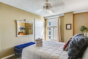 WVT 604 is a Beautiful 3 BR 2 Ba with a Boat Slip by RedAwning