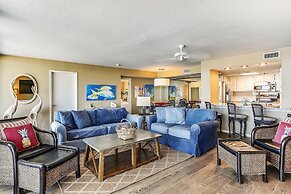 WVT 604 is a Beautiful 3 BR 2 Ba with a Boat Slip by RedAwning