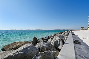 WVT 604 is a Beautiful 3 BR 2 Ba with a Boat Slip by RedAwning