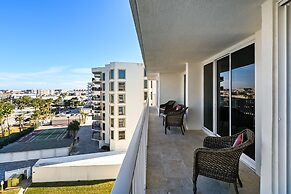 WVT 604 is a Beautiful 3 BR 2 Ba with a Boat Slip by RedAwning