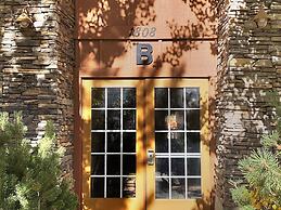 Ski 1 Mile To Deer Valley Gondola 2 Bedroom Condo by RedAwning