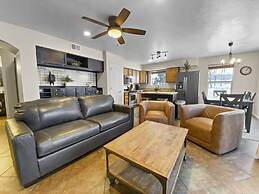 Ski 1 Mile To Deer Valley Gondola 2 Bedroom Condo by RedAwning