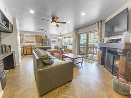 Ski 1 Mile To Deer Valley Gondola 2 Bedroom Condo by RedAwning