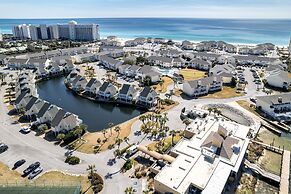 SPC 2021 is a Harbor front 1 BR by RedAwning