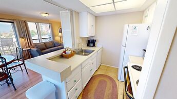 SPC 2021 is a Harbor front 1 BR by RedAwning