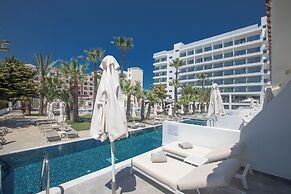 Bohemian Gardens Hotel