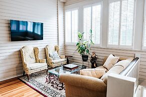 Heritage House Bed & Breakfast - Boutique Adults-Only Inn
