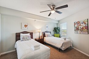 Seacrest 701B is a 2 BR Gulf Front on Okaloosa Island by RedAwning