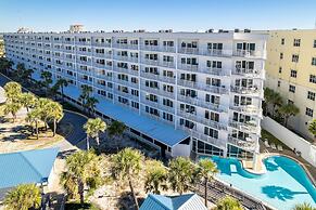 Seacrest 701B is a 2 BR Gulf Front on Okaloosa Island by RedAwning