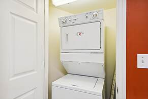 Seacrest 405 is 2 BR Gulfview on Okaloosa Island by RedAwning