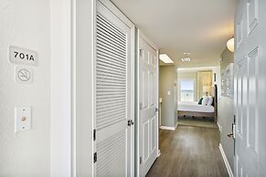 701A is a Penthouse Effiency Gulf view unit on Okaloosa Island by RedA