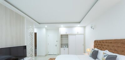 Jack Apartment Signature