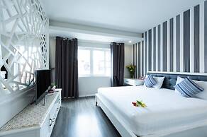 Jack Apartment Signature