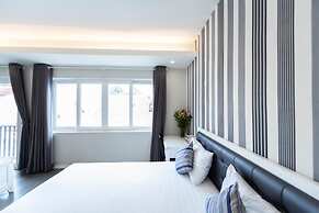 Jack Apartment Signature