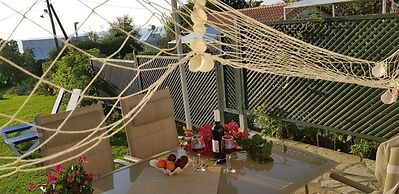 Elena's Seaside Holiday House