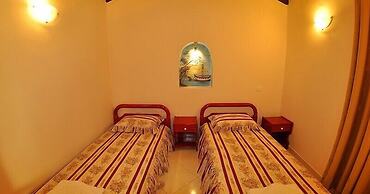 Elena's Seaside Holiday House