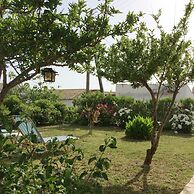 Elena's Seaside Holiday House