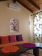 Elena's Seaside Holiday House