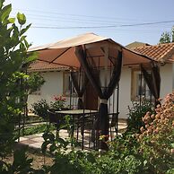 Elena's Seaside Holiday House