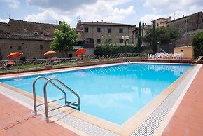 Cottage in Chianti With Pool & Vineyard Views