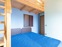 Modern Holiday Home in Mandre With Barbeque