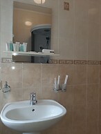 Apelsin On Komsomolskaya