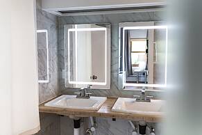 SKYLARANNA Resort & Spa