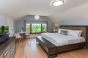 SKYLARANNA Resort & Spa