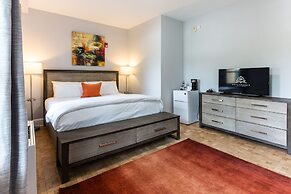 SKYLARANNA Resort & Spa