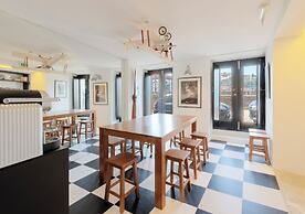 Miragaia Riverside Suites.