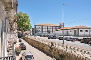 Miragaia Riverside Suites.