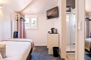 Miragaia Riverside Suites.