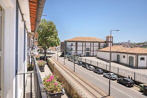 Miragaia Riverside Suites.