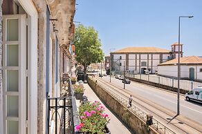 Miragaia Riverside Suites.